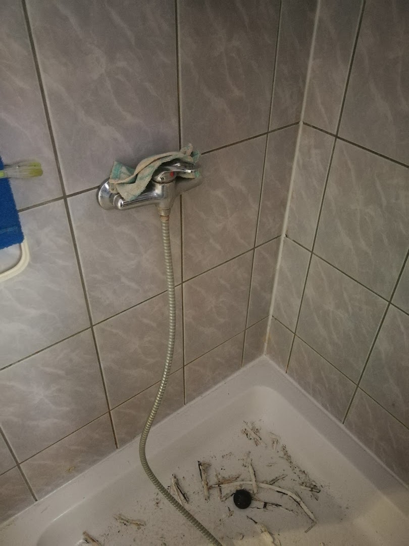 Złota rączka. Mąż na godzinę. Naprawy domowe. Hydraulik, elektryk, montaż. Poznań. — Zdjęcia 12